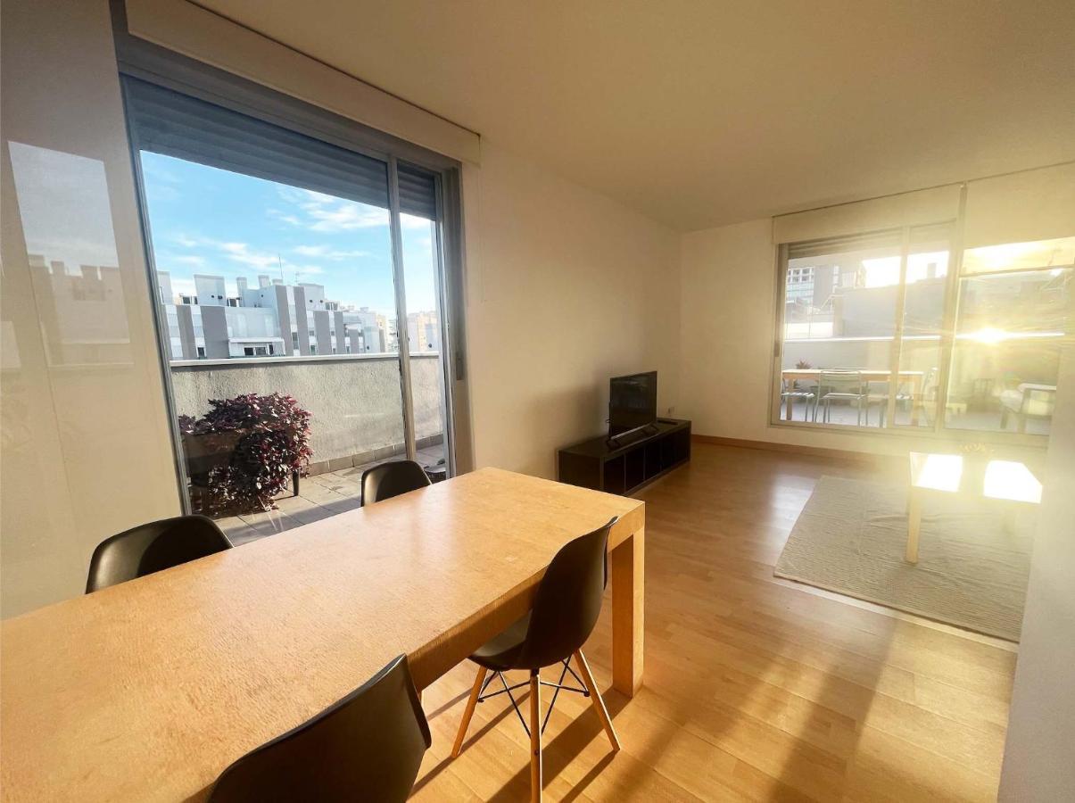 Beach & Culture Barcelona Port Forum Penthouse Apartment Sant Adria de Besos Exterior foto